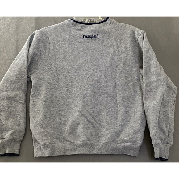 Disneyland Resort Sweatshirt Youth XL Gray Embroidered Tigger Disney Winnie Pooh - Picture 2 of 14